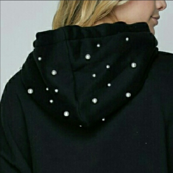 🤩Last 1🤩💕Pearl Embellished Black Hoodie 💕 - Picture 2 of 11